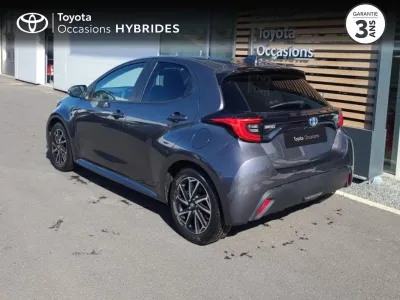 TOYOTA Yaris 116h Design 5p MY22 occasion 2022 - Photo 2