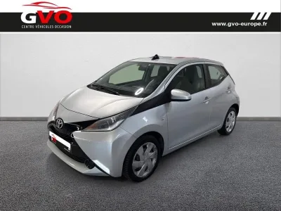 TOYOTA Aygo 1.0 VVT-i 72ch x-play 5p occasion 2018 - Photo 1