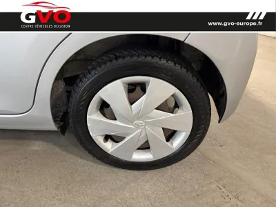 TOYOTA Aygo 1.0 VVT-i 72ch x-play 5p occasion 2018 - Photo 4