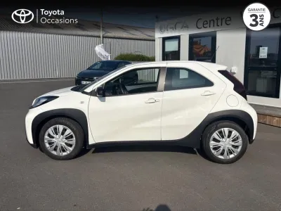 TOYOTA Aygo X 1.0 VVT-i 72ch Dynamic occasion 2022 - Photo 3
