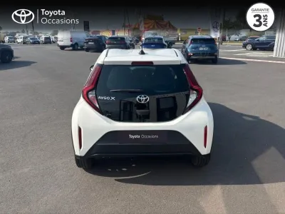 TOYOTA Aygo X 1.0 VVT-i 72ch Dynamic occasion 2022 - Photo 4
