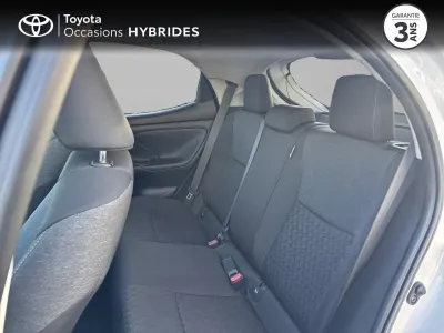 TOYOTA Yaris 116h Design 5p MY22 occasion 2023 - Photo 4