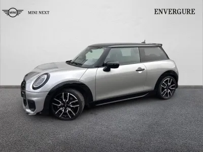 MINI Cooper 3 Portes C 156ch JCW DKG7 occasion 2024 - Photo 1