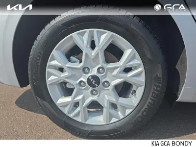 KIA Ceed SW 1.5 T-GDi 140ch Active DCT7 MY25 occasion 2025 - Photo 4