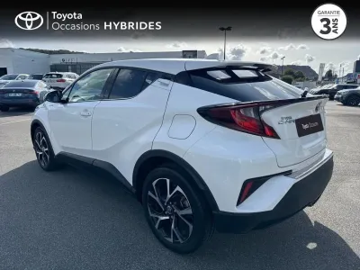 TOYOTA C HR HYBRIDE 85241 061 3/MC19 1.8L 122CH 05 EDITION occasion 2022 - Photo 2