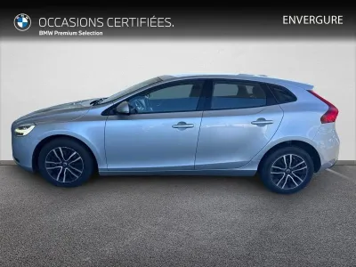 VOLVO V40 D2 120ch Momentum Geartronic occasion 2016 - Photo 3