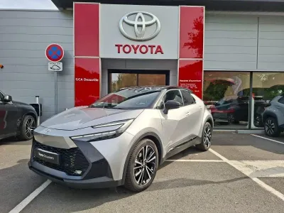 TOYOTA C-HR 1.8 140ch Collection NG23 occasion 2024 - Photo 1