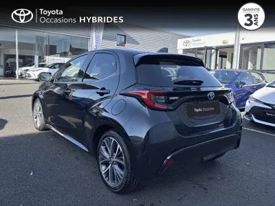 TOYOTA Yaris 116h Iconic 5p MY22 occasion 2023 - Photo 2