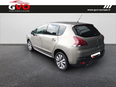 PEUGEOT 3008 1.6 HDi115 FAP Style II occasion 2014 - Photo 2