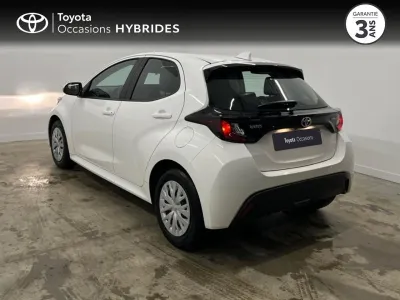 TOYOTA Yaris 116h Dynamic 5p MY22 occasion 2022 - Photo 2