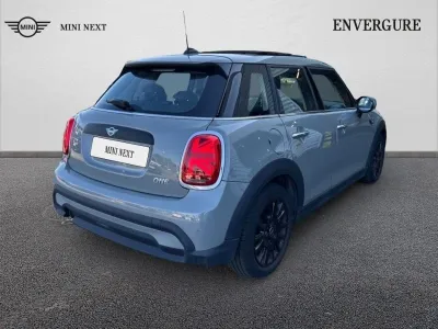 MINI Mini 5 Portes One 102ch Edition Camden BVA7 occasion 2022 - Photo 2