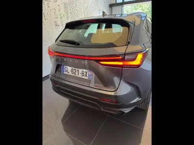 LEXUS NX 350h Pack 2WD occasion 2022 - Photo 2
