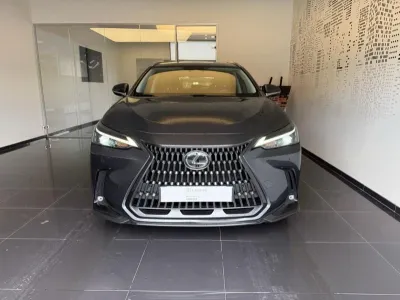 LEXUS NX 350h Pack 2WD occasion 2022 - Photo 4