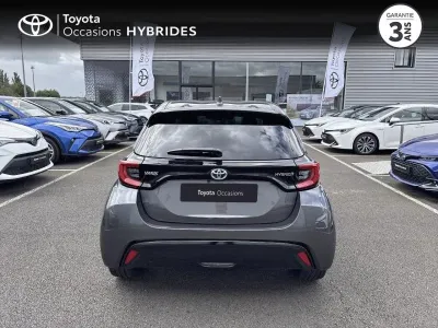 TOYOTA Yaris 116h Iconic 5p MY22 occasion 2023 - Photo 4