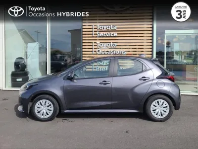 TOYOTA Yaris 116h Dynamic 5p MY22 occasion 2023 - Photo 3
