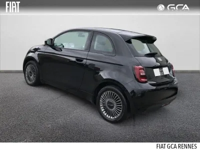 FIAT Nouvelle 500 Berline MY22 Icône berline 42 kWh occasion 2022 - Photo 2