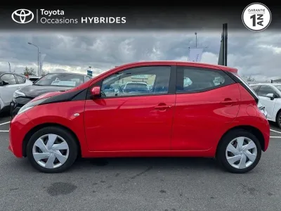 TOYOTA Aygo 1.0 VVT-i 69ch x-play 5p occasion 2016 - Photo 3