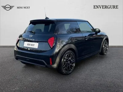MINI Cooper 3 Portes S 204ch Favoured DKG7 occasion 2024 - Photo 2