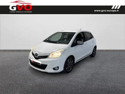 TOYOTA Yaris 90 D-4D Dynamic 5p occasion 2014 - Photo 1