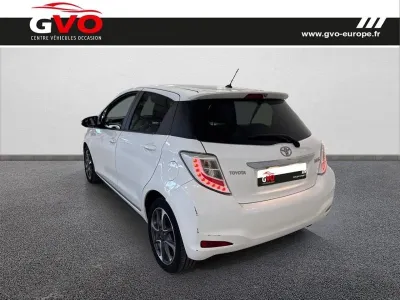TOYOTA Yaris 90 D-4D Dynamic 5p occasion 2014 - Photo 2