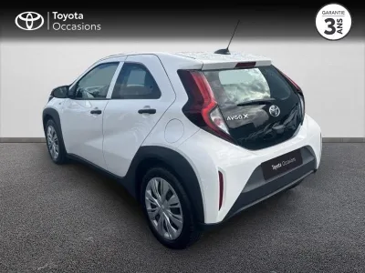 TOYOTA Aygo X 1.0 VVT-i 72ch Dynamic occasion 2023 - Photo 2