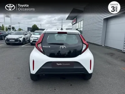 TOYOTA Aygo X 1.0 VVT-i 72ch Dynamic occasion 2022 - Photo 4