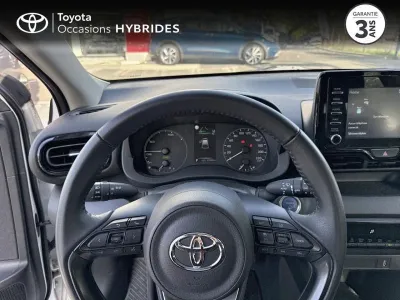 TOYOTA Yaris 116h Dynamic 5p MY22 occasion 2023 - Photo 4