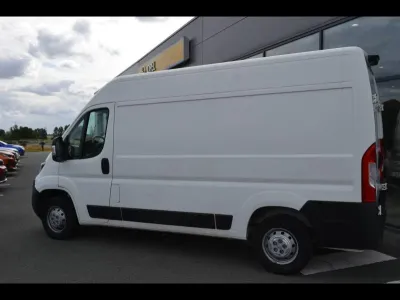 PEUGEOT Boxer Fg 330 L2H2 2.2 BlueHDi S&S 140ch Asphalt occasion 2021 - Photo 3