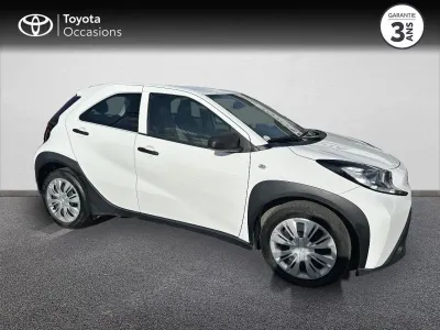 TOYOTA Aygo X 1.0 VVT-i 72ch Active occasion 2022 - Photo 3