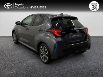 TOYOTA Yaris 116h Iconic 5p MY22 occasion 2022 - Photo 2