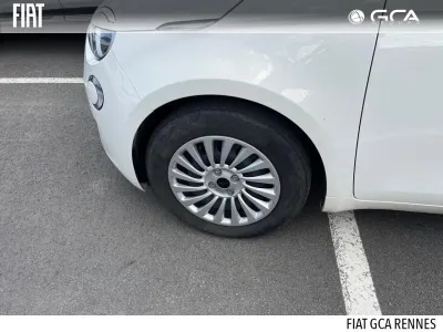 FIAT 500 e 95ch Action occasion 2023 - Photo 4