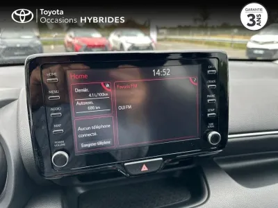 TOYOTA Yaris 116h Design 5p MY22 occasion 2022 - Photo 4