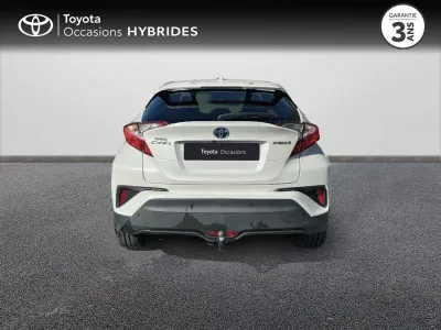 TOYOTA C-HR 122h Design 2WD E-CVT RC18 occasion 2018 - Photo 4