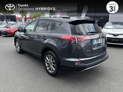 TOYOTA RAV4 197 Hybride Lounge AWD CVT occasion 2017 - Photo 2