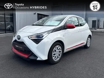 TOYOTA Aygo 1.0 VVT-i 72ch x-play 5p MY20 occasion 2021 - Photo 1