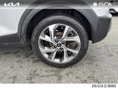 KIA Stonic 1.0 T-GDi 120ch MHEV GT Line DCT7 occasion 2021 - Photo 4