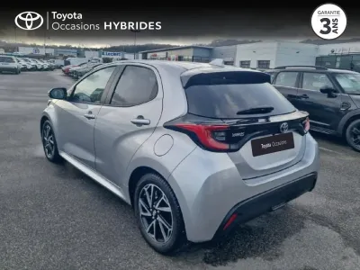 TOYOTA Yaris 116h Design 5p MC24 occasion 2023 - Photo 2