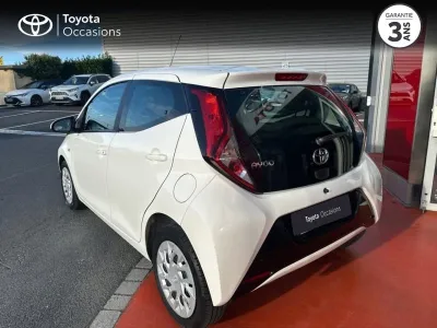 TOYOTA Aygo 1.0 VVT-i 72ch x-play x-shift 5p MY20 occasion 2020 - Photo 2