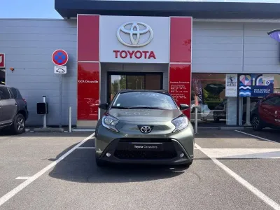 TOYOTA Aygo X 1.0 VVT-i 72ch Design occasion 2022 - Photo 3