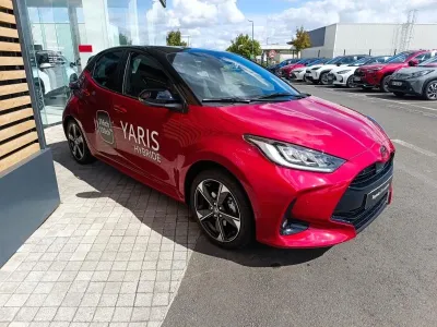 TOYOTA Yaris 130h Collection 5p MY25 occasion 2025 - Photo 1