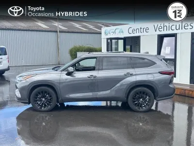 TOYOTA Highlander 2.5 Hybrid 248ch Lounge AWD-I MY22 occasion 2024 - Photo 3