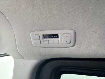 HYUNDAI Staria 1.6 T-GDI 225ch Hybrid Executive occasion 2025 - Photo 1