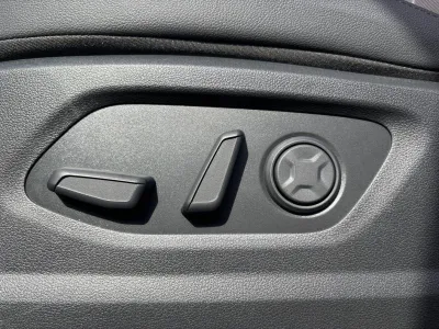HYUNDAI Staria 1.6 T-GDI 225ch Hybrid Executive occasion 2025 - Photo 4