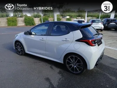 TOYOTA Yaris 116h GR Sport 5p MY22 occasion 2022 - Photo 2