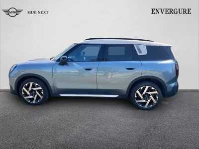 MINI Countryman C 170ch Favoured DKG7 occasion 2024 - Photo 2