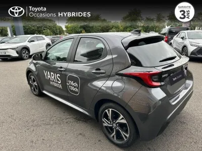 TOYOTA Yaris 116h Design 5p MY25 occasion 2025 - Photo 2