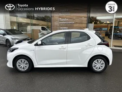 TOYOTA Yaris 116h Dynamic Business 5p + Programme Beyond Zero Academy MY21 occasion 2021 - Photo 3