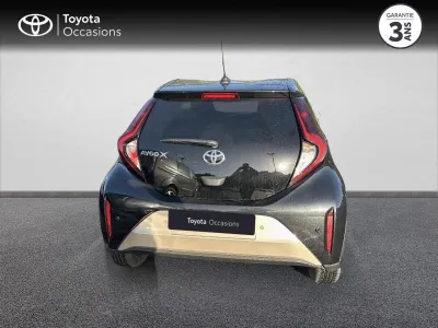 TOYOTA Aygo X 1.0 VVT-i 72ch Design S-CVT MY24 occasion 2024 - Photo 4