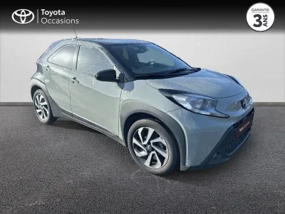 TOYOTA Aygo X 1.0 VVT-i 72ch Design S-CVT MY24 occasion 2024 - Photo 3