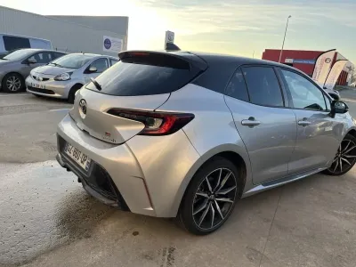 TOYOTA Corolla 1.8 140ch GR Sport MY24 occasion 2024 - Photo 3
